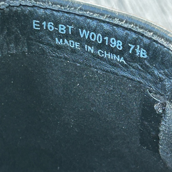 Cole Haan Hemlock W00198 Black Leather Buckle Boot Size 7.5 - Picture 5 of 15